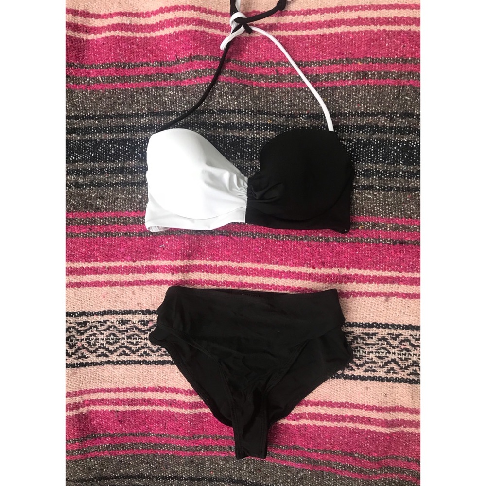 Victoria’s Secret Color Block Bikini Top